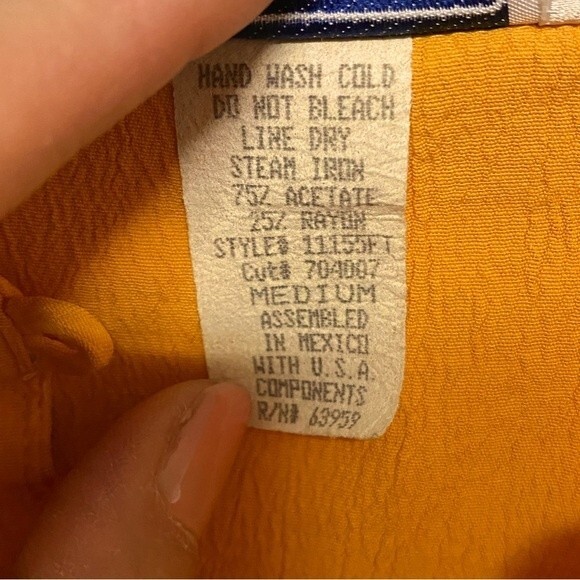 Impressions of California Women’s Blouse - Picture 7 of 7